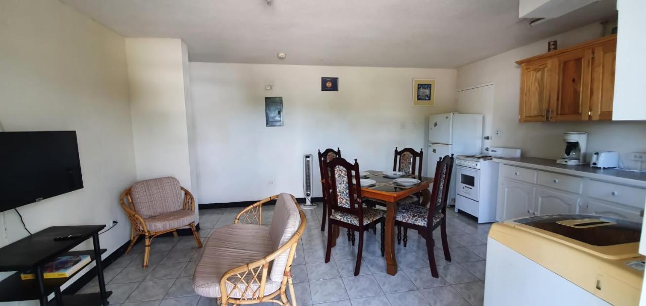 Malfranza Apartments Bridgetown Buitenkant foto