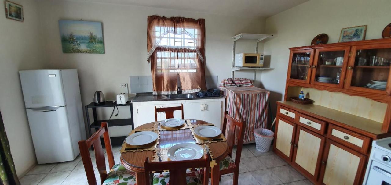 Malfranza Apartments Bridgetown Buitenkant foto